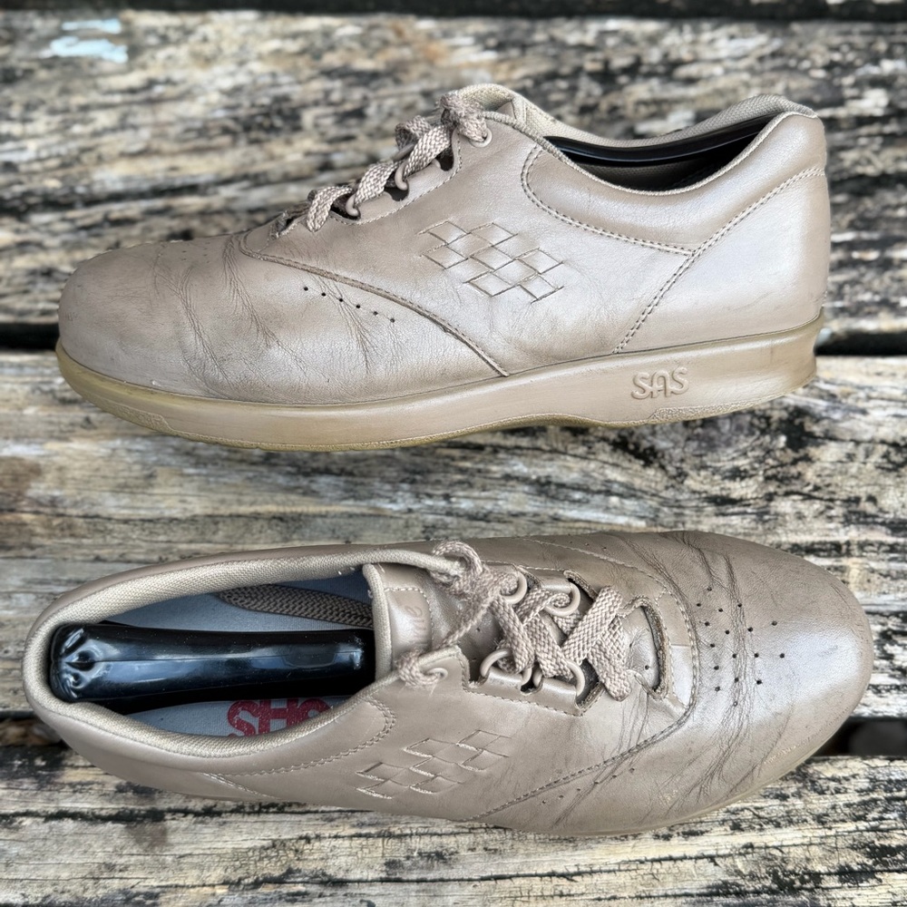 SAS Free Time Women’s Size 8 Tan Beige Leather Diabetic Approved Walking Shoe M6